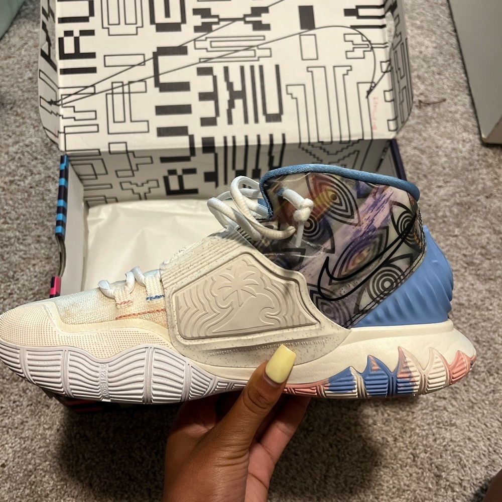 Kyrie 6 Pre Heat / Pale Ivory, Multi-Color
